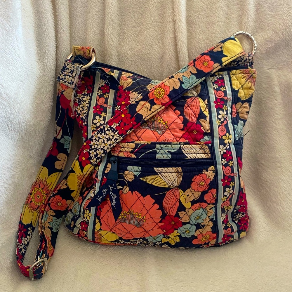 VERA BRADLEY navy crossbody